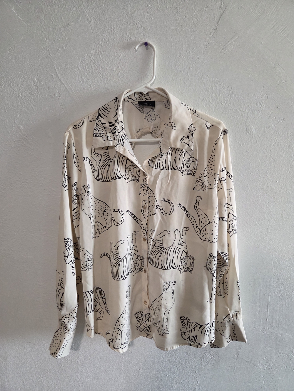 Women's Cream Animal-Print Button-Down Shirt